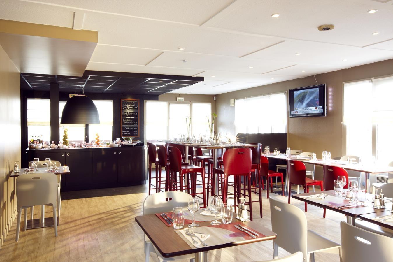Campanile Melun Sud - Dammarie Les Lys Hotel Ngoại thất bức ảnh