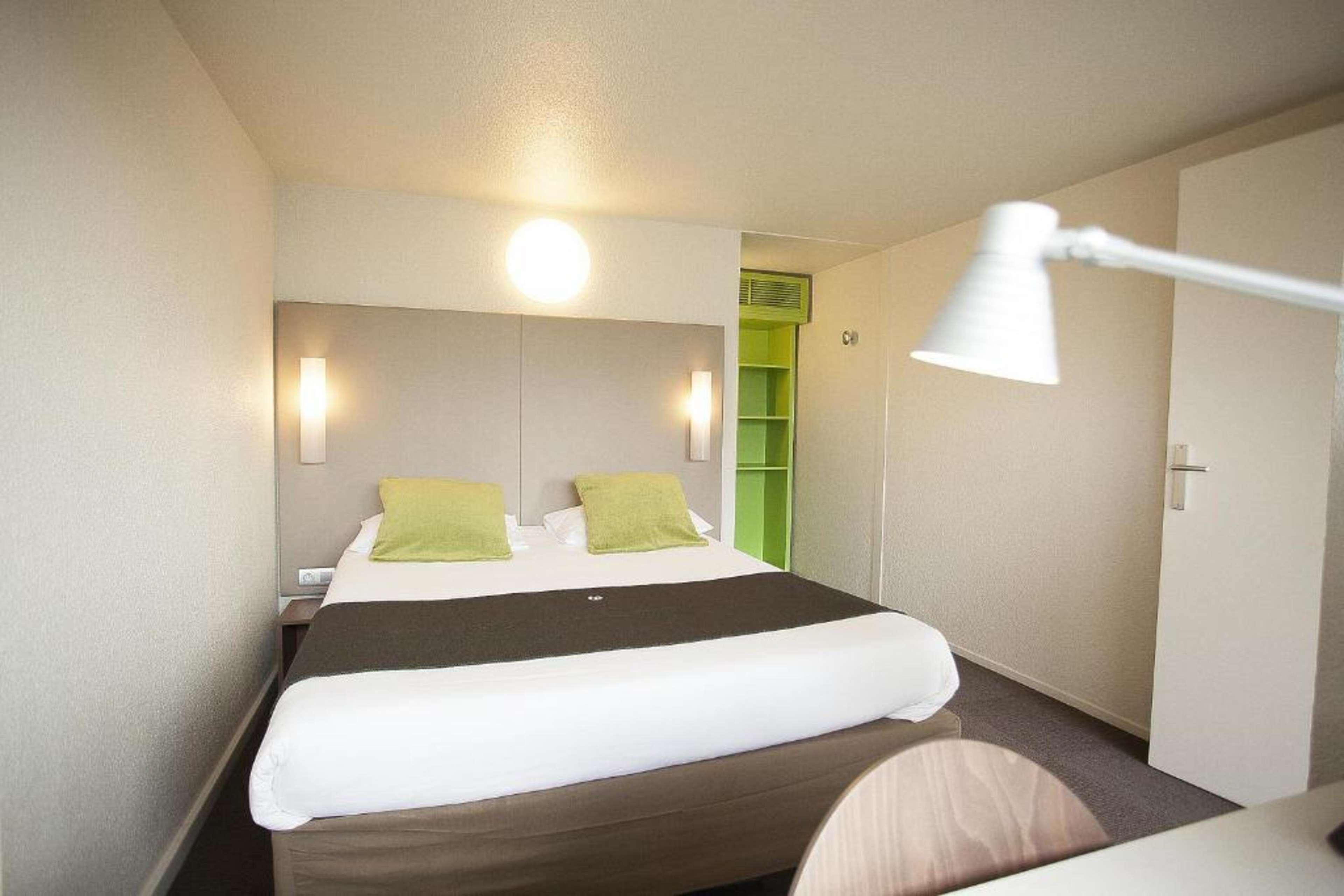 Campanile Melun Sud - Dammarie Les Lys Hotel Ngoại thất bức ảnh